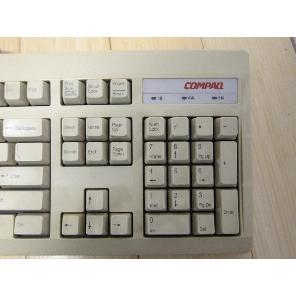 Vintage‎ Beige Compaq RT101 Standard PS2 Vintage Keyboard - Tested, Working